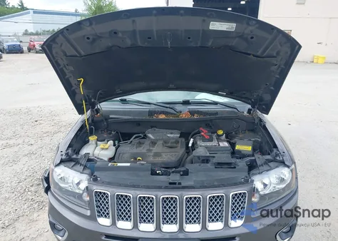 2016 Jeep Compass High Altitude Edition z USA, uszkodzony, nr VIN 1C4NJDEB4GD697373